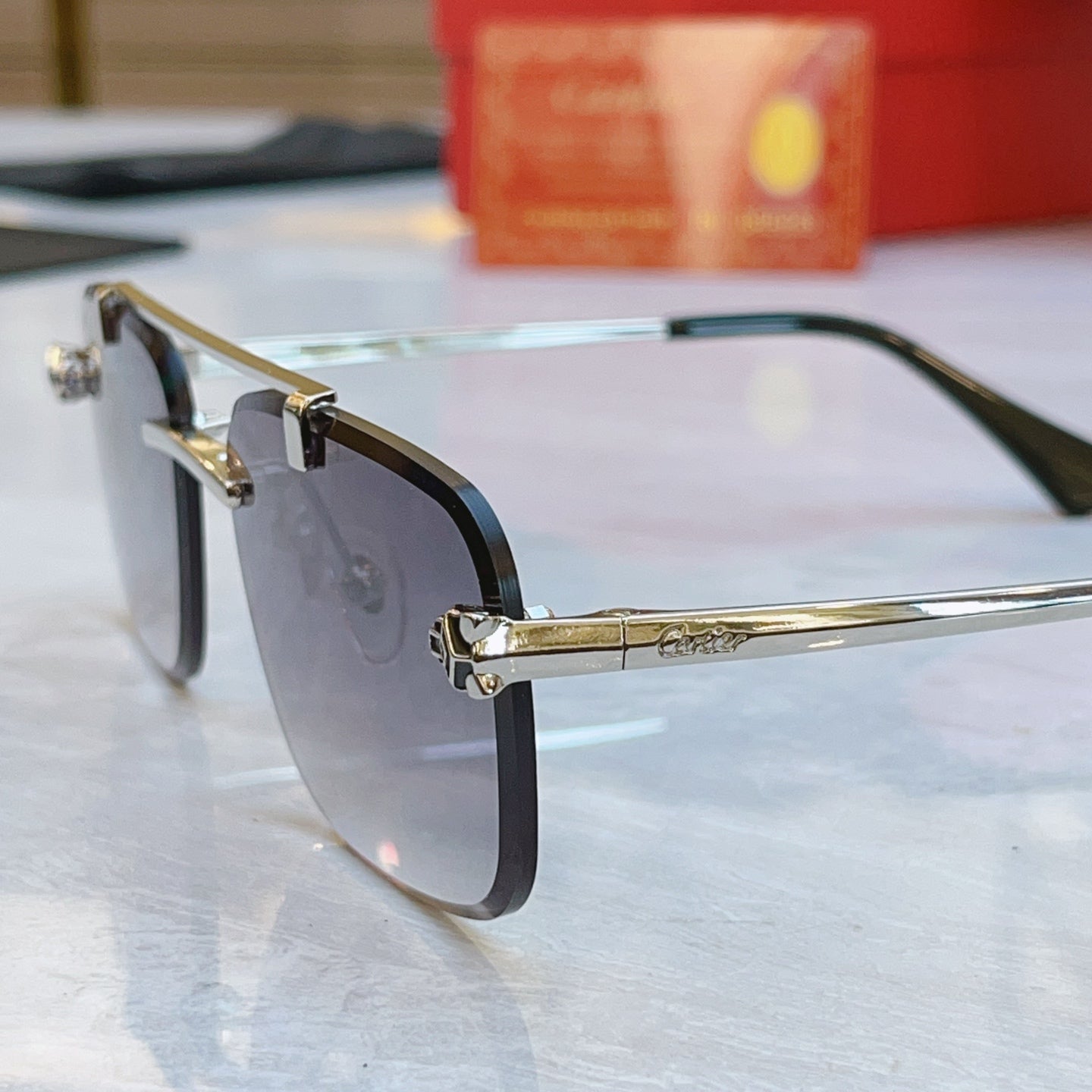 High-end leopard sunglasses