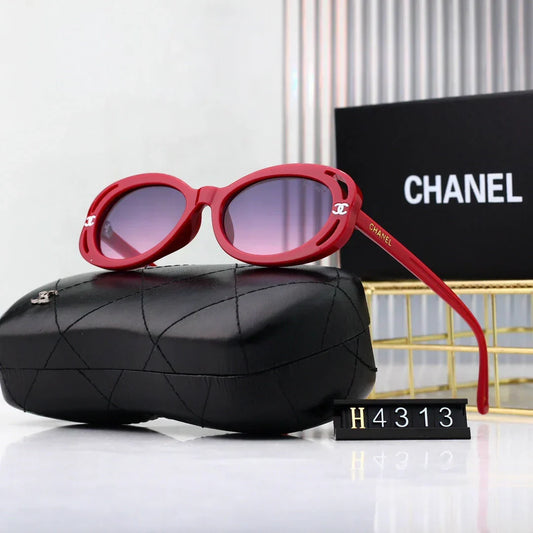 Cat-eye small frame sunglasses