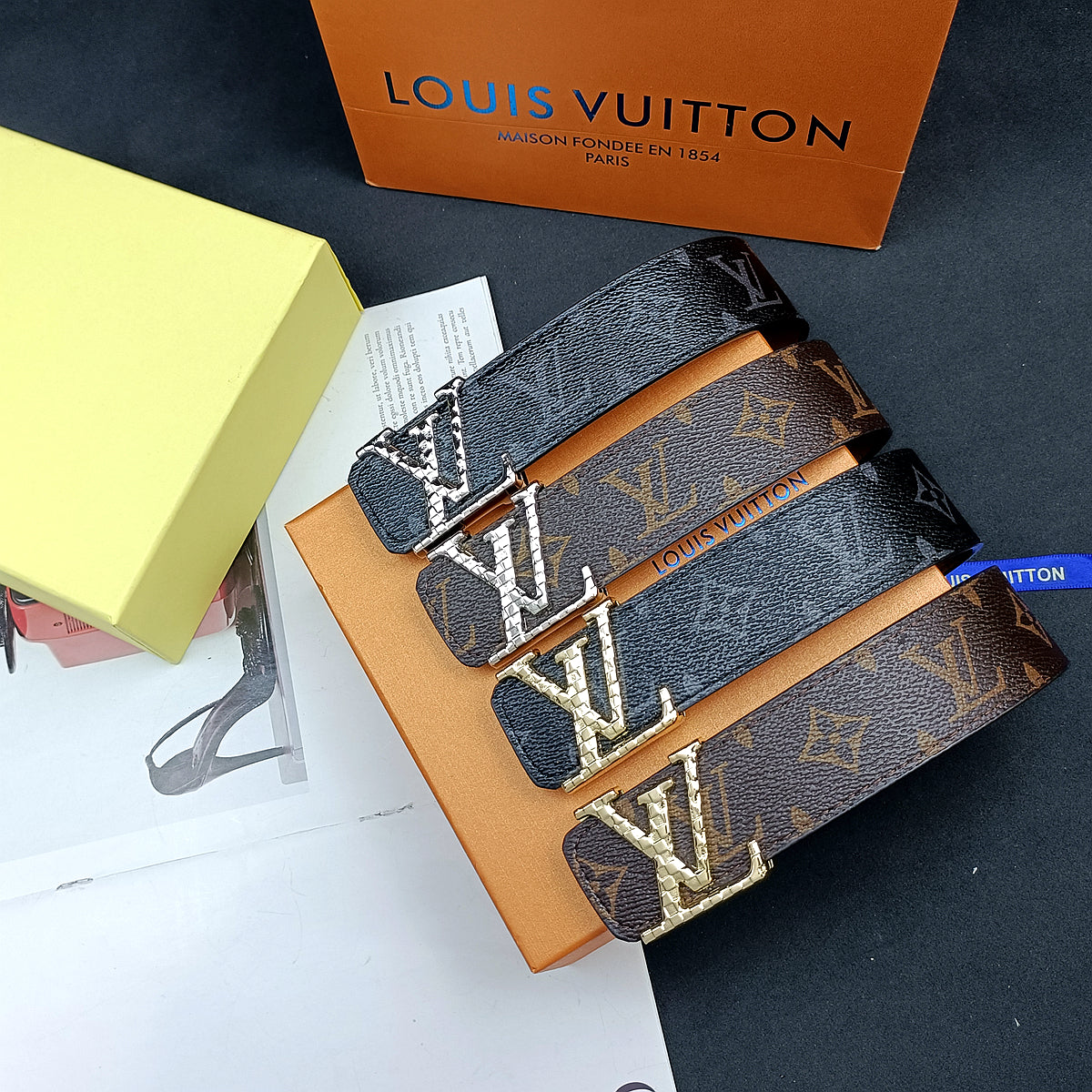 4 Colors Reversible Belt