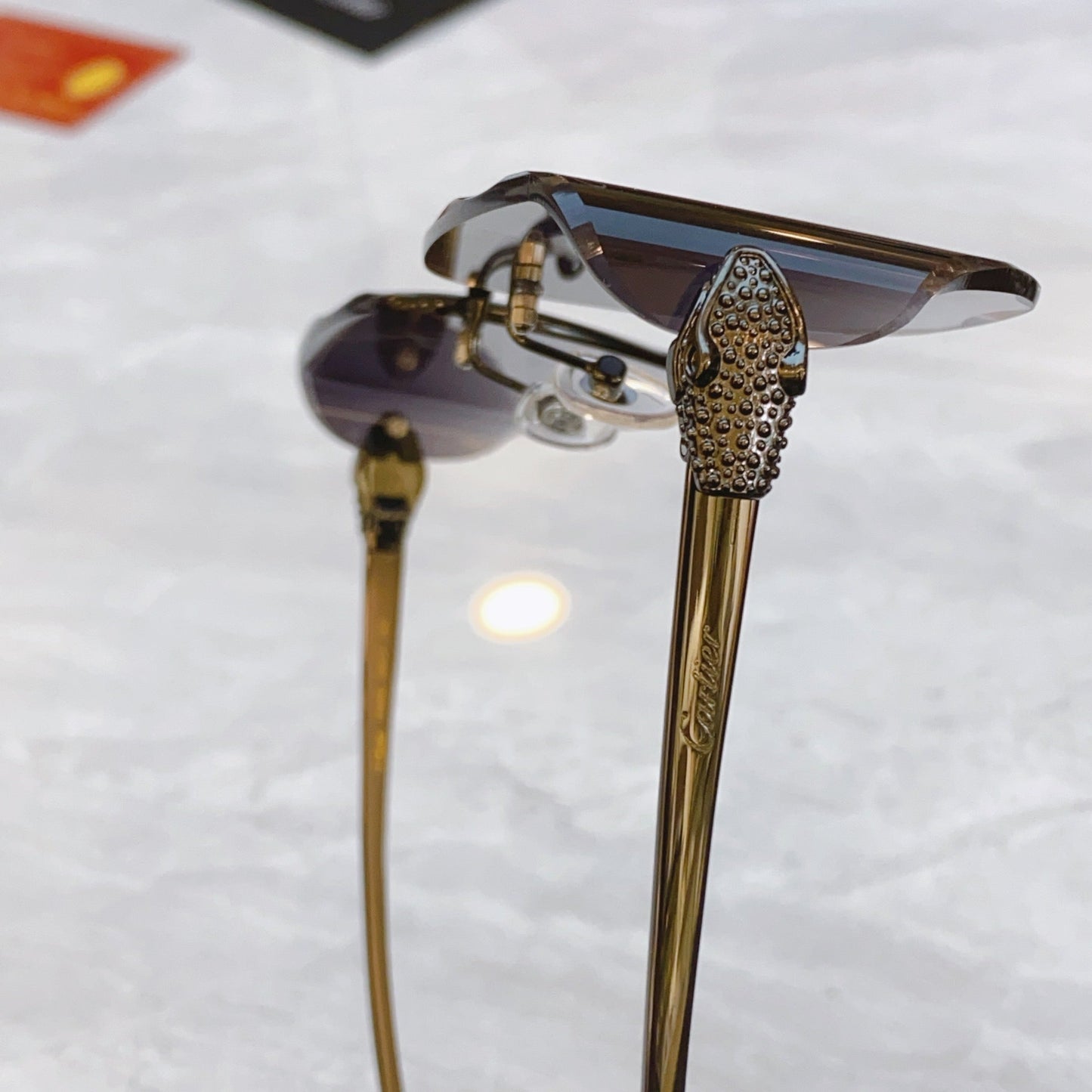 Unique semi full cut high-end sunglasses