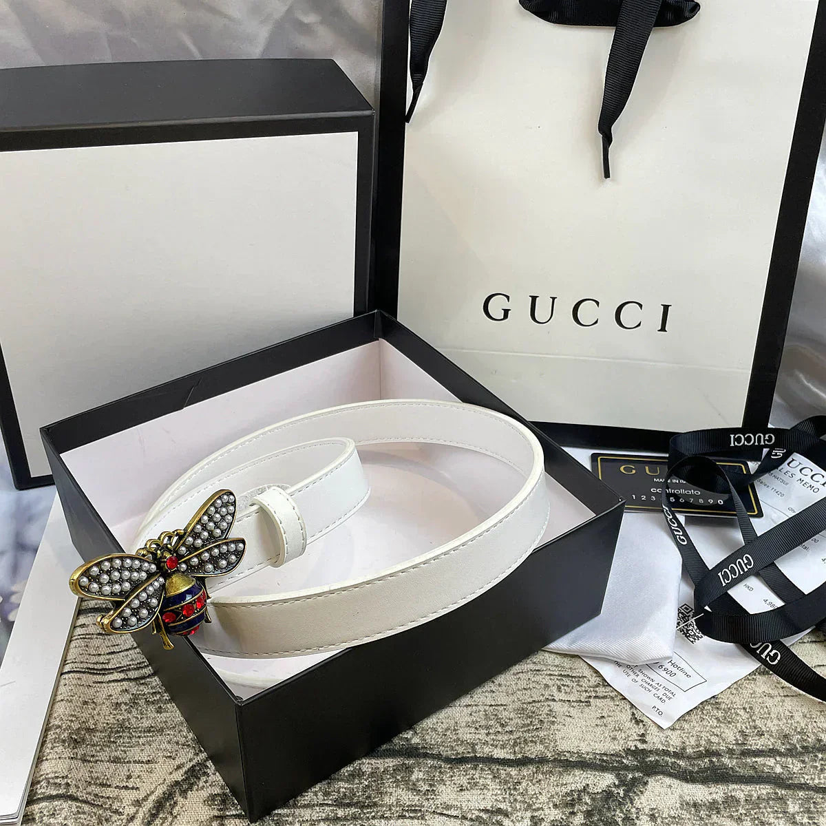 4 Colors bee lychee pattern double-sided belt