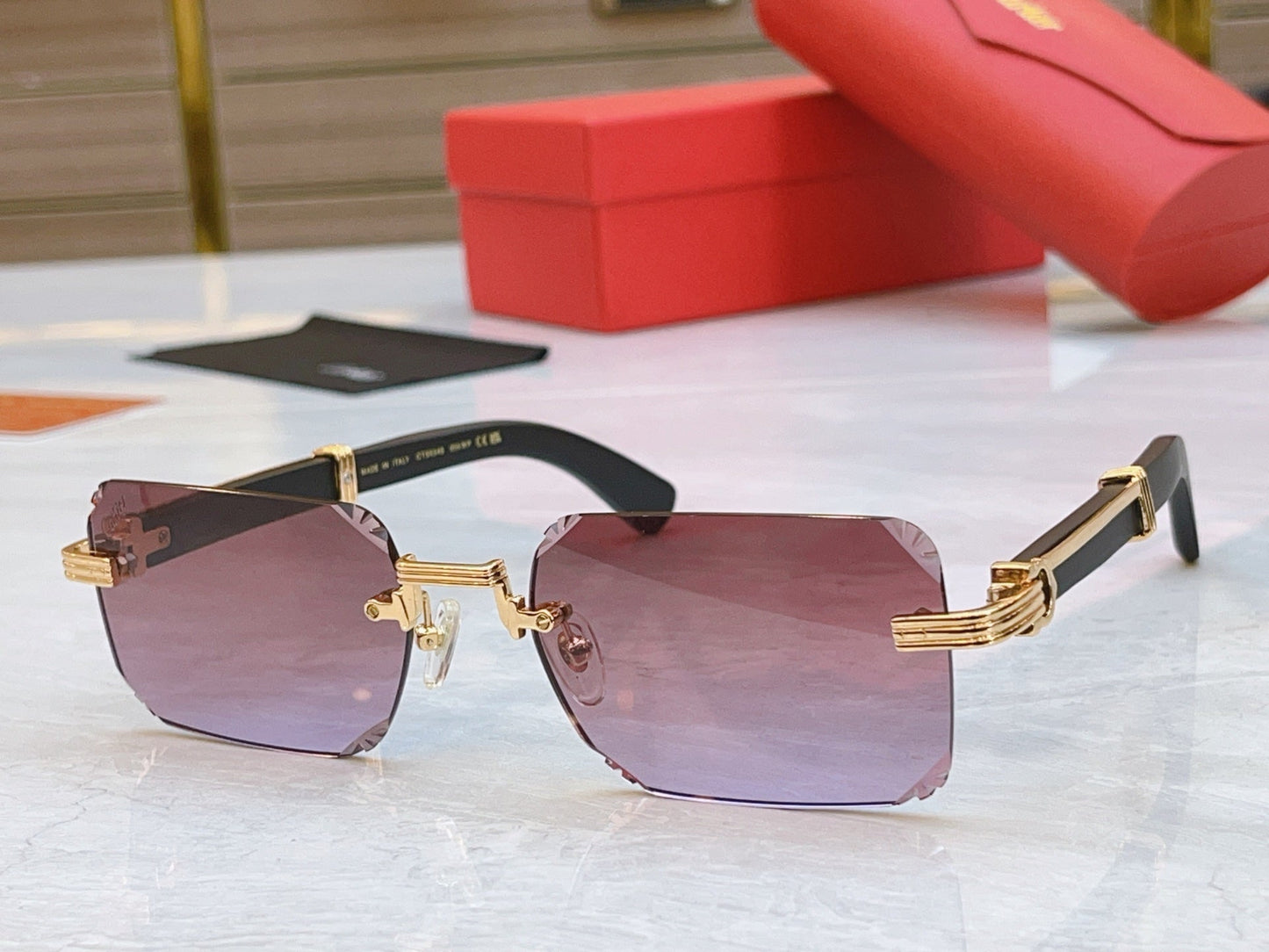 Unique precision cutting high-end sunglasses