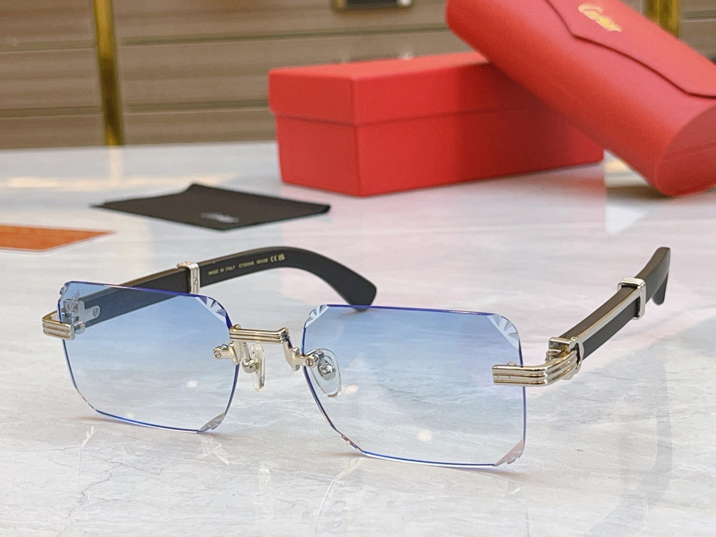 Unique precision cutting high-end sunglasses