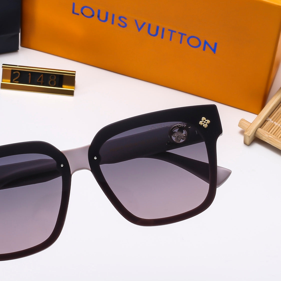 4 Colors Fashion Sunglassesâ2148