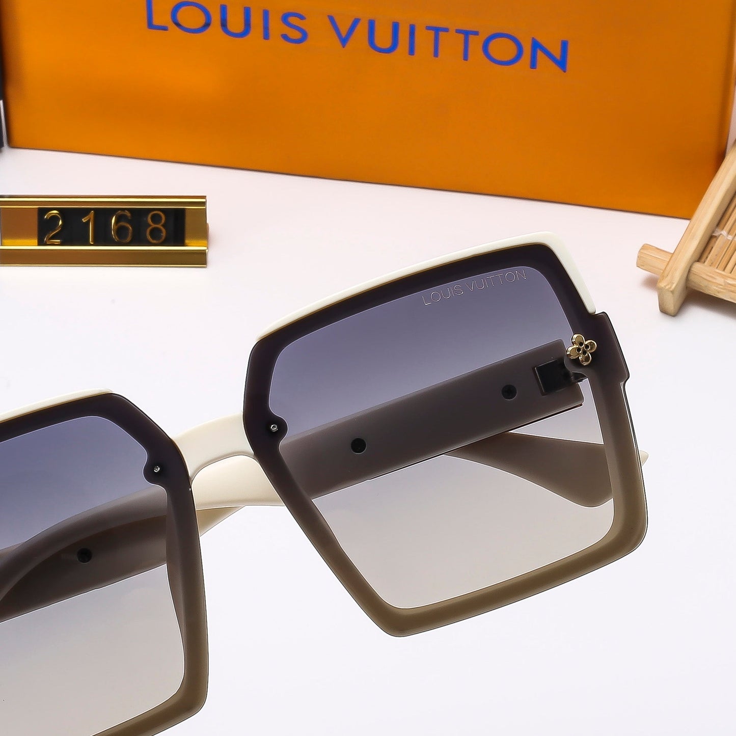 4 Colors Fashion Sunglassesâ2168