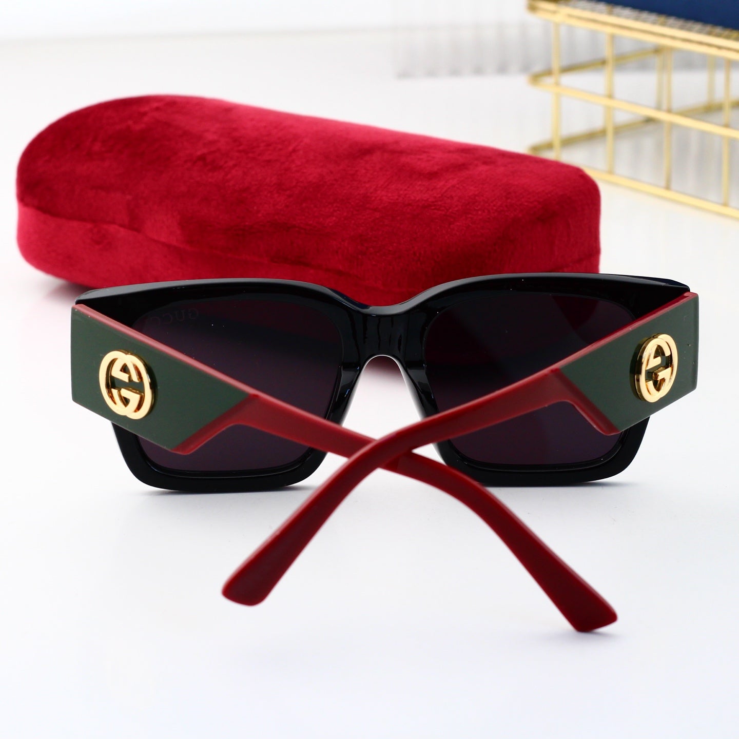 4 Colors Fashion Sunglassesâ4415