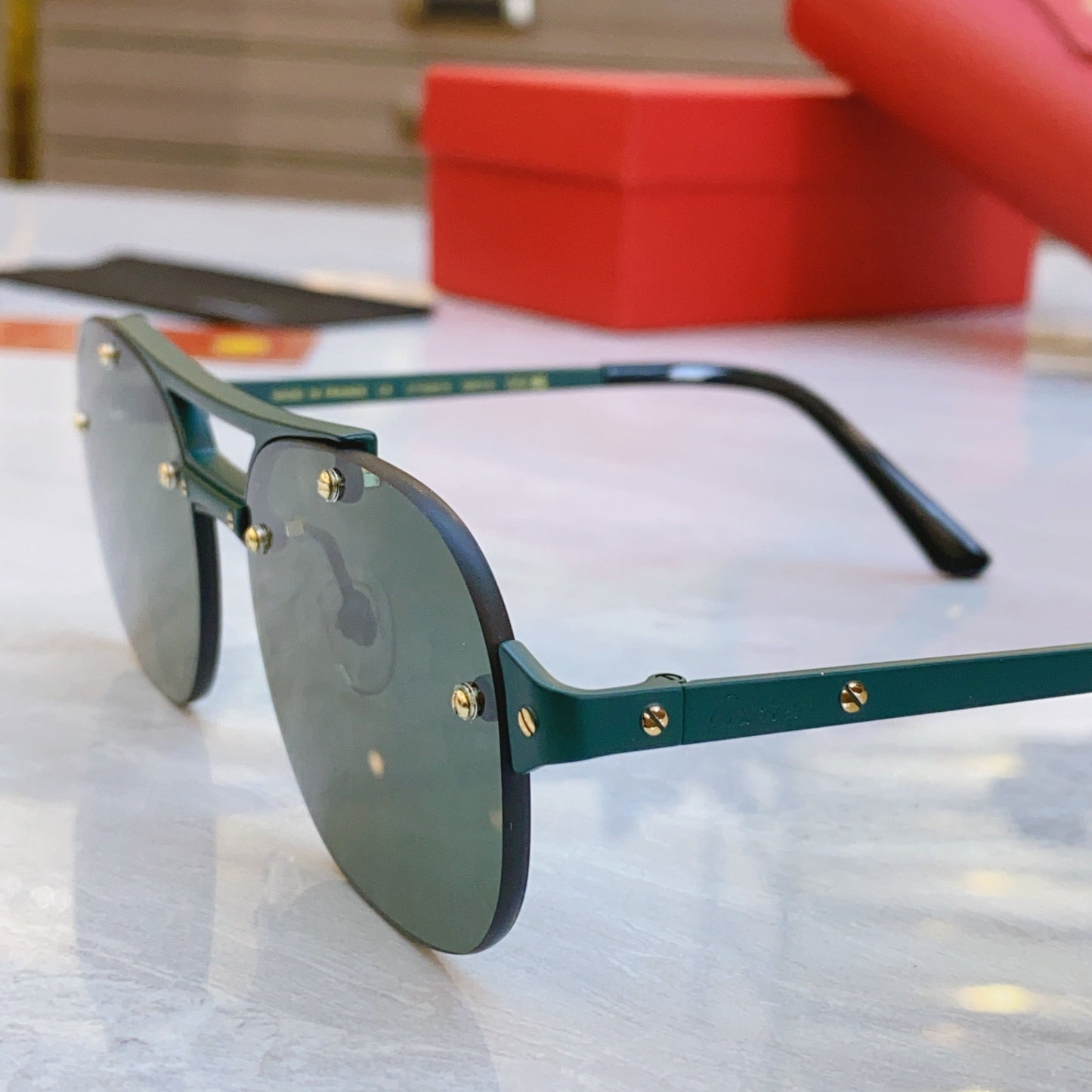 High end double bracket sunglasses