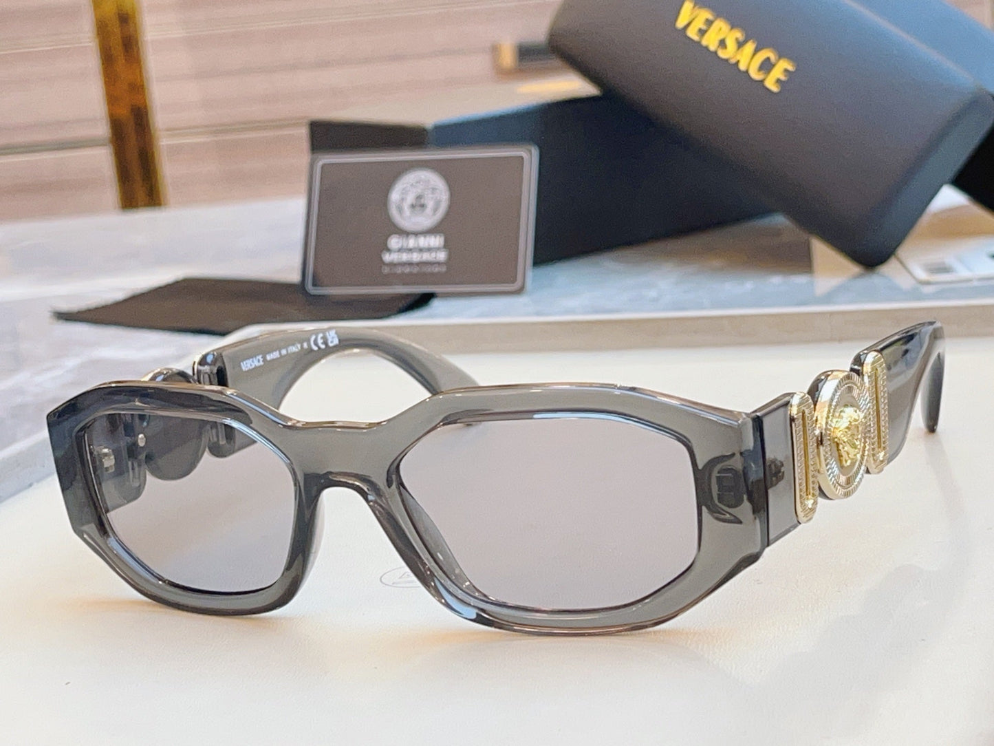 High end retro cat eye sunglasses