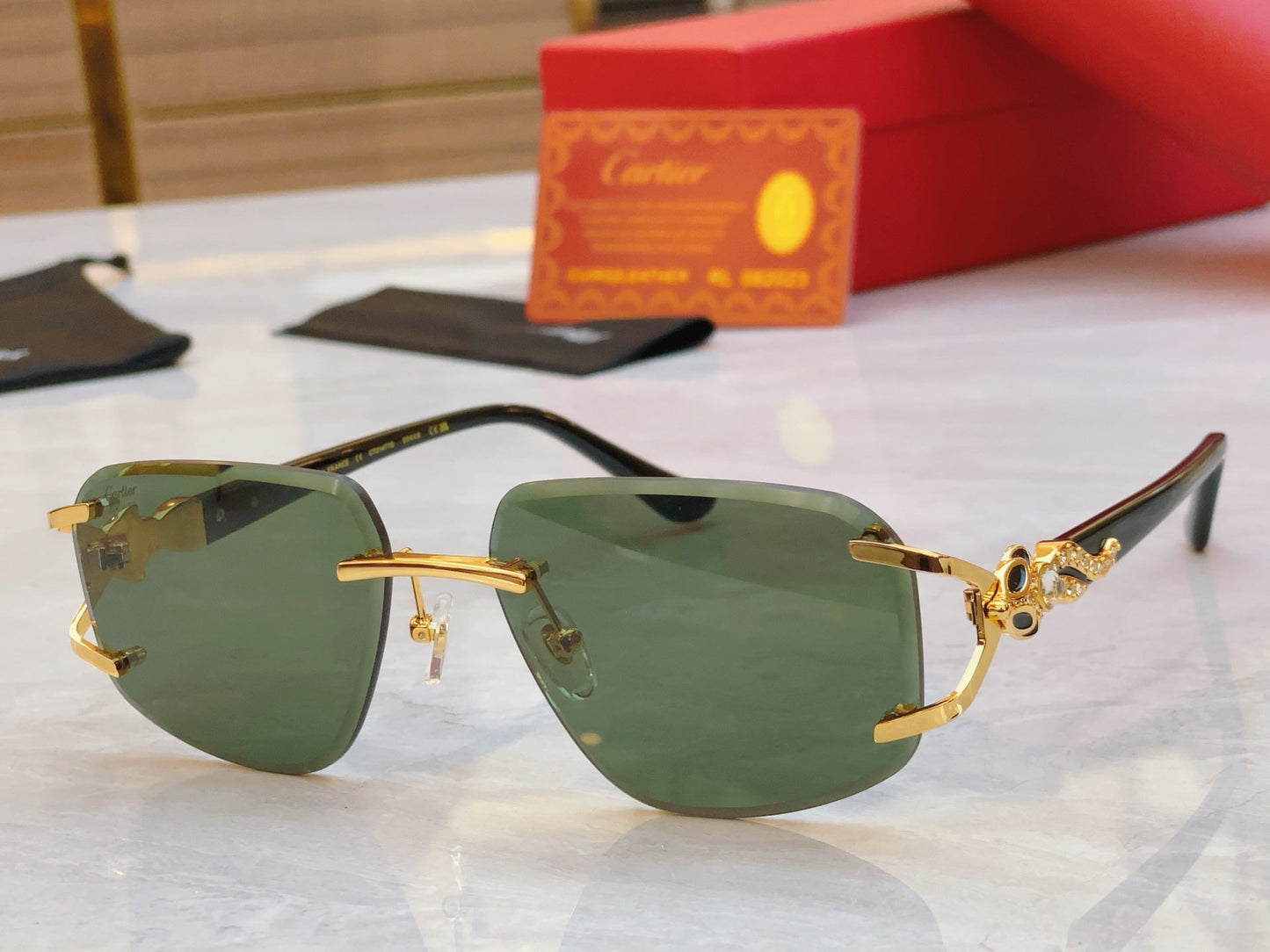 High end classic Diamond Leopard frameless sunglasses