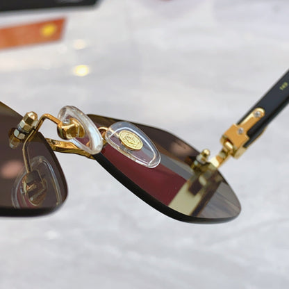 High end leopard finely cut wooden temple sunglasses