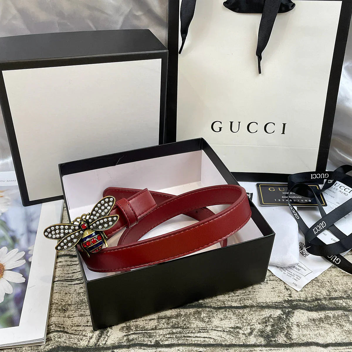 4 Colors bee lychee pattern double-sided belt