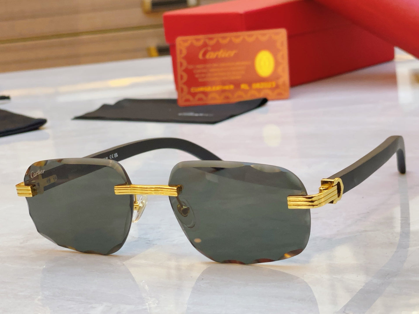High end cutting wave frameless sunglasses