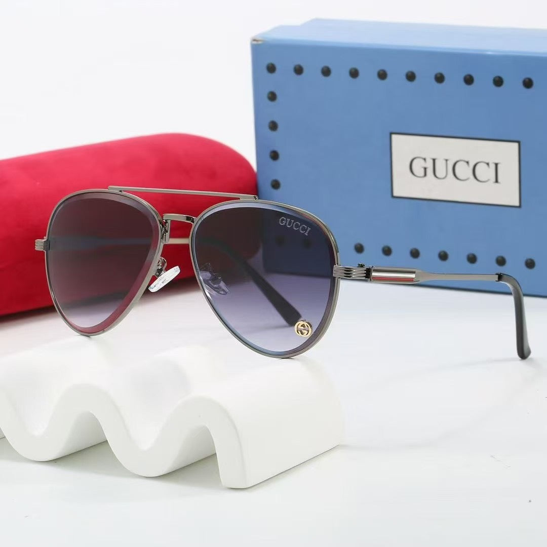 Oval Classic Sunglasses - 7 Colors