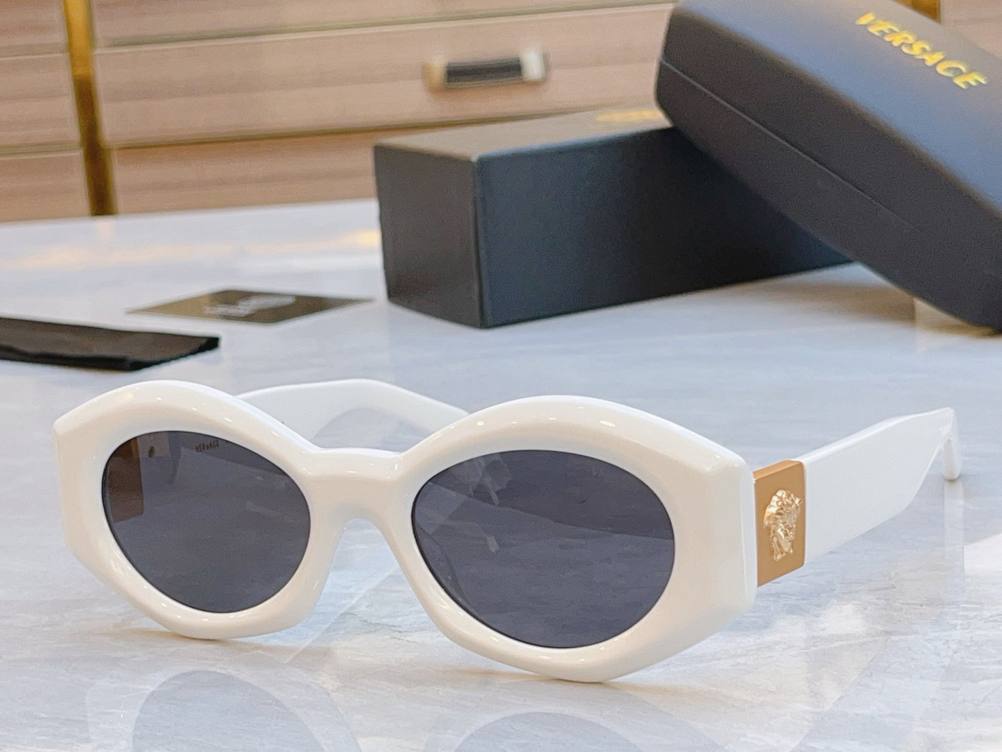 Unique irregular circular frame high-end sunglasses