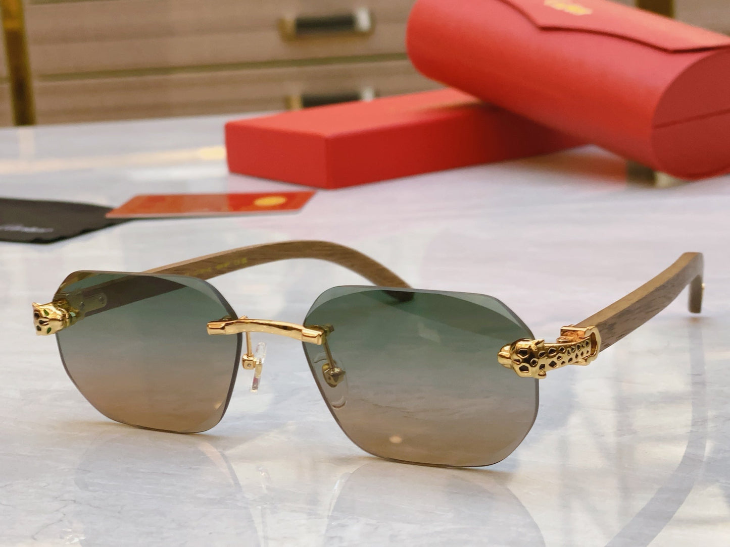 High end leopard precision cut lens sunglasses