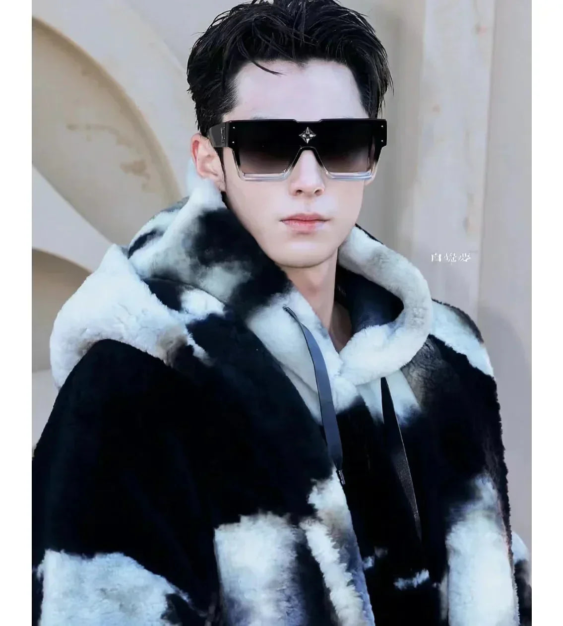 Hot Gradient Black Fashion Sunglasses