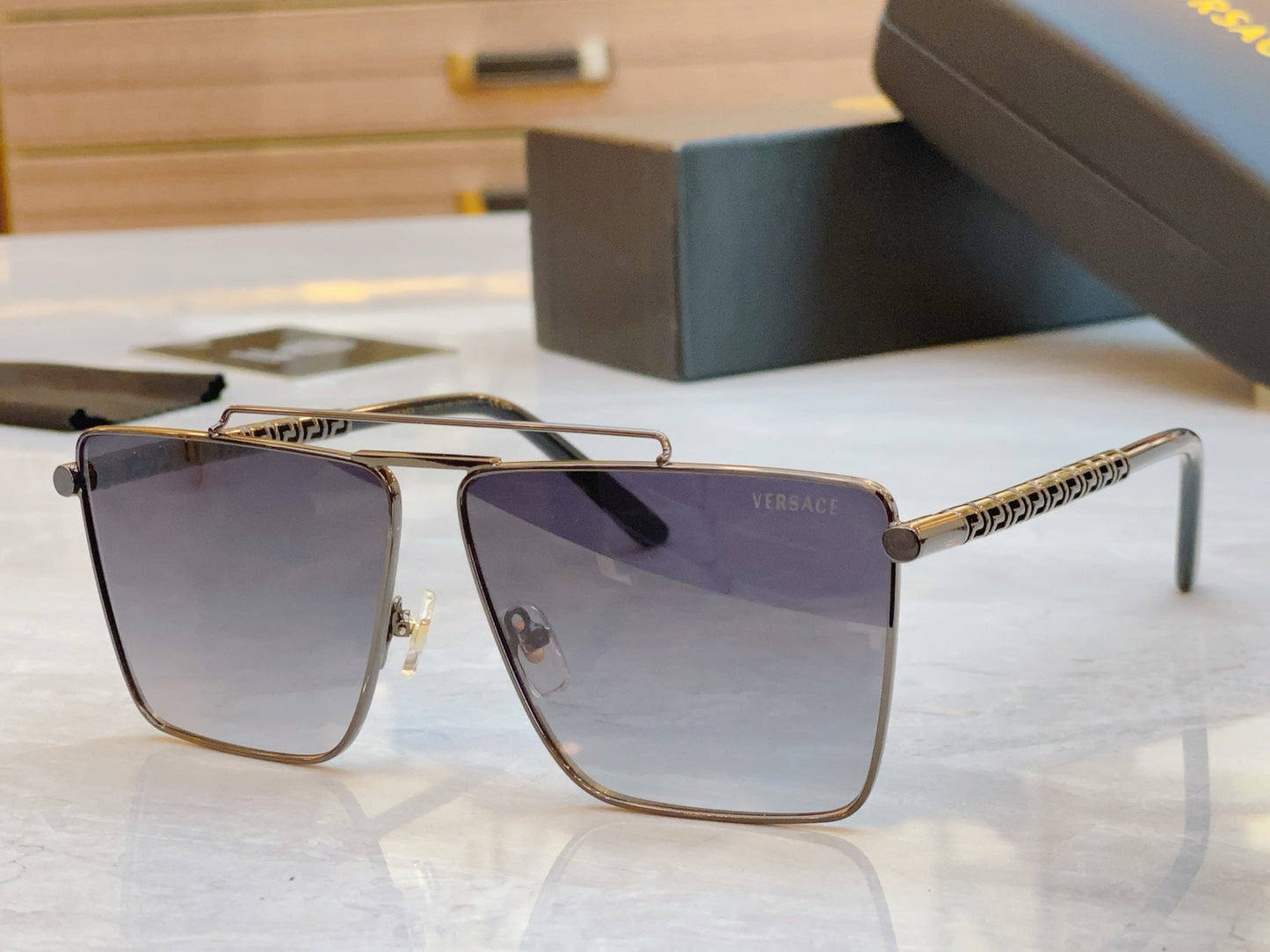 High end metal leg double bar sunglasses