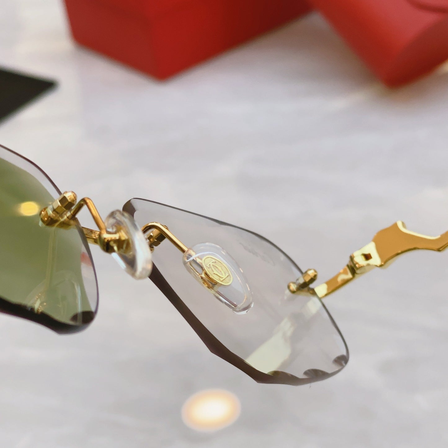 High end color changing creative cutting design sunglasses