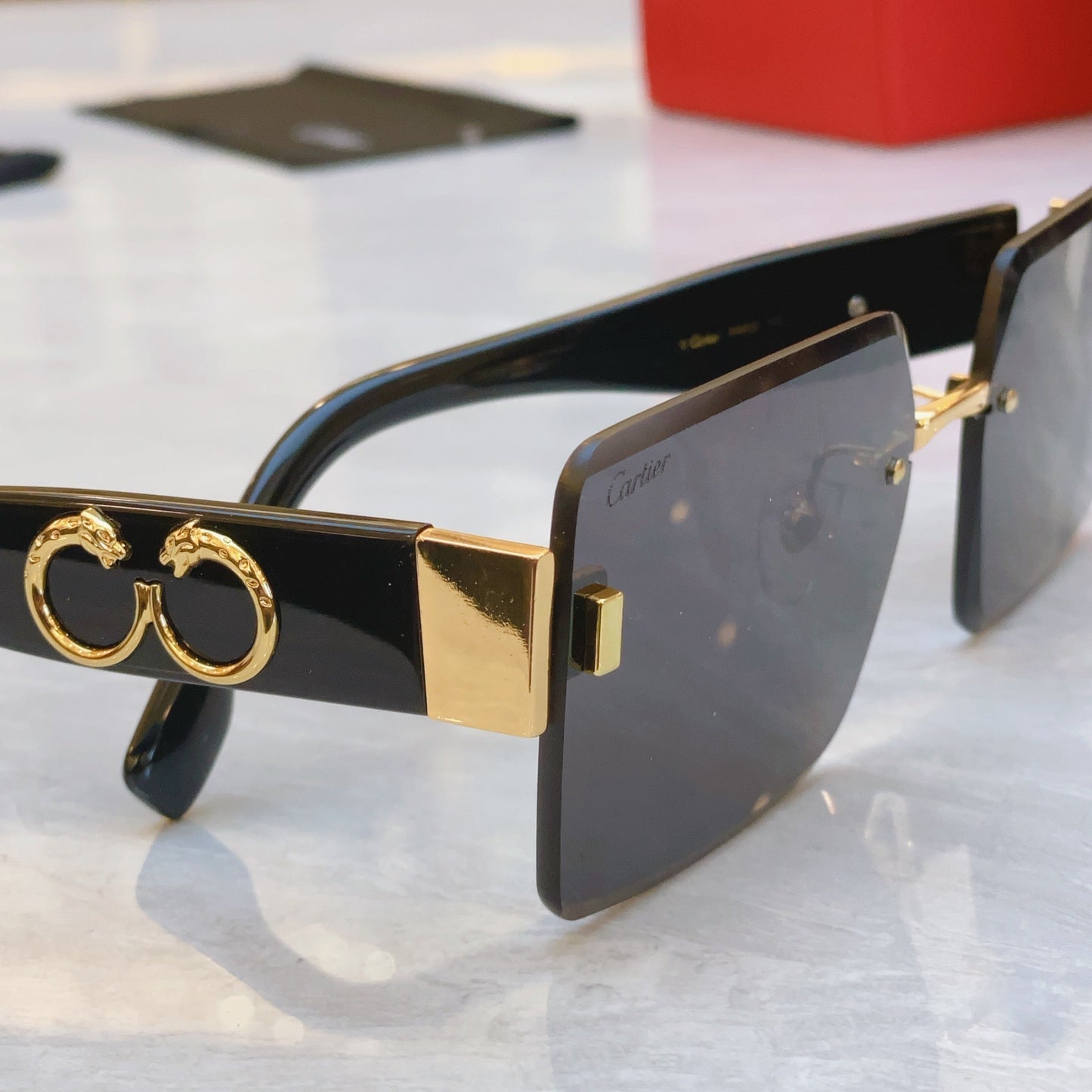 Frameless design precision cutting high-end sunglasses