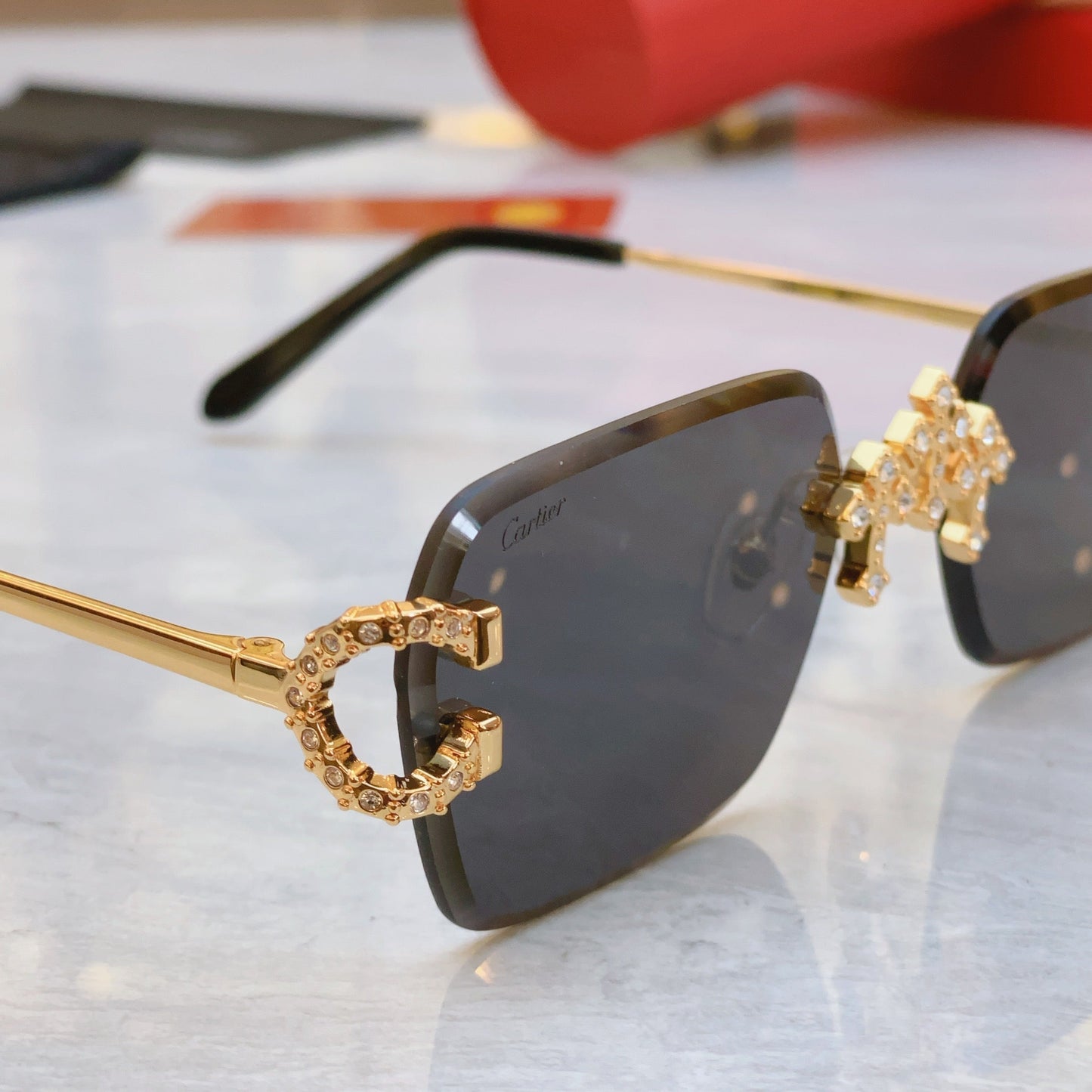 High end diamond inlaid sunglasses