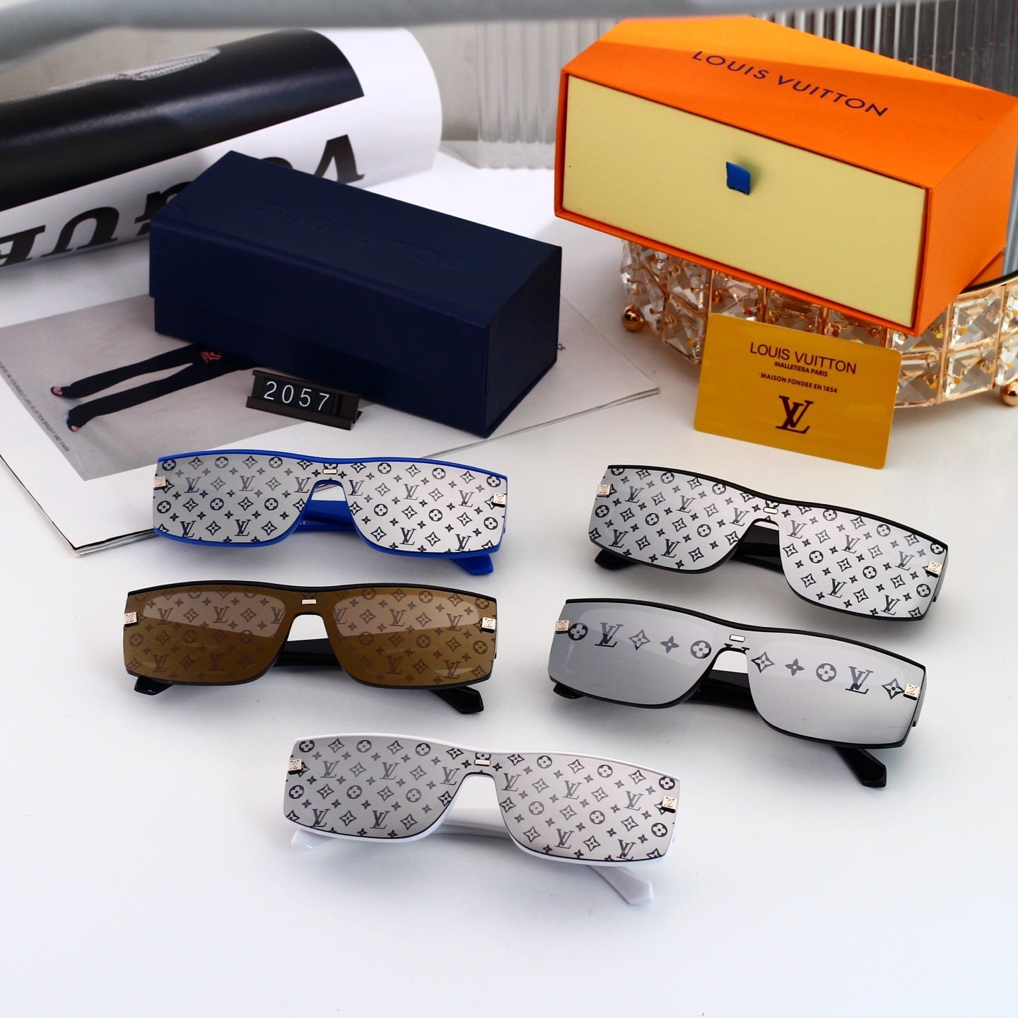 5 Colors Fashion Sunglasses—2057