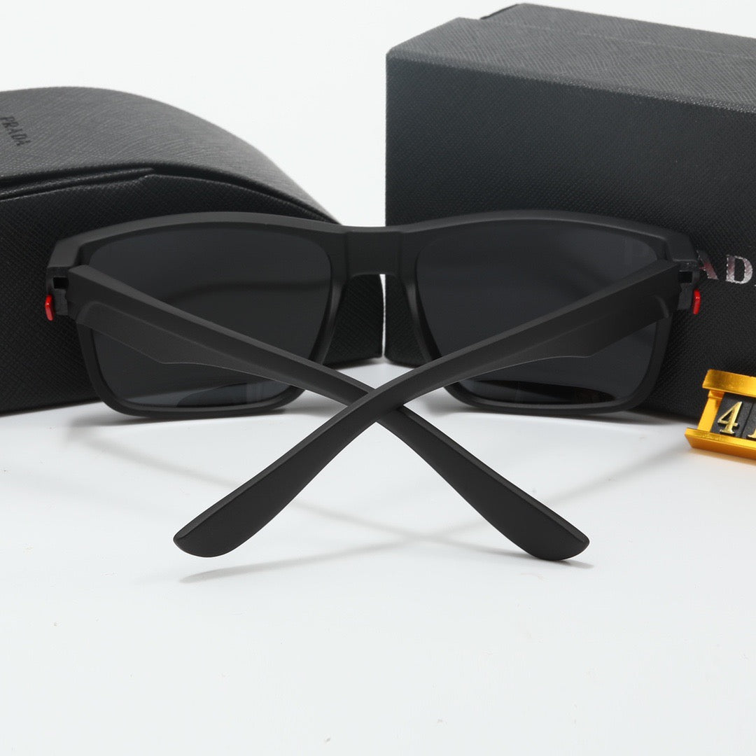 Cool Fashion Square sunglasses 4102