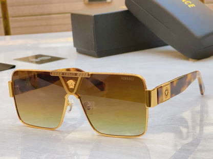 High end gradient color fashion paired with sunglasses