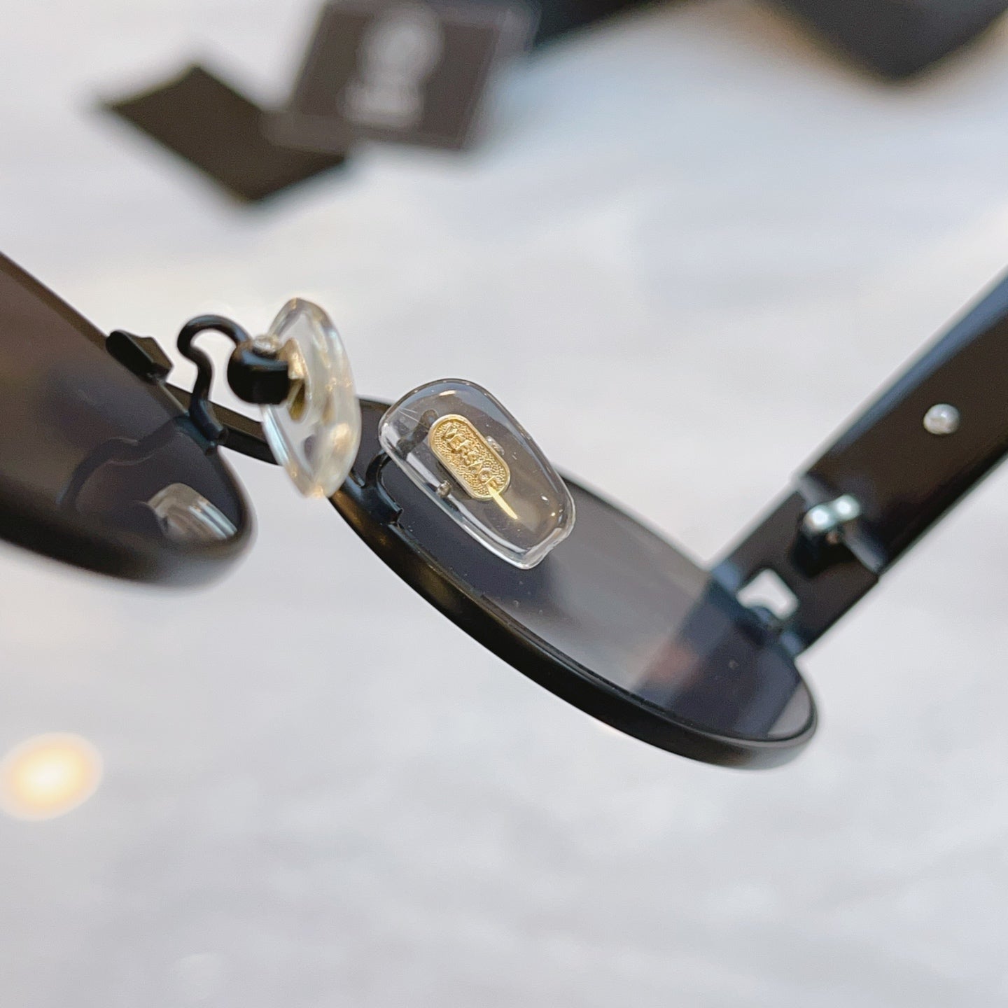 Fashion oval design high-end sunglasses