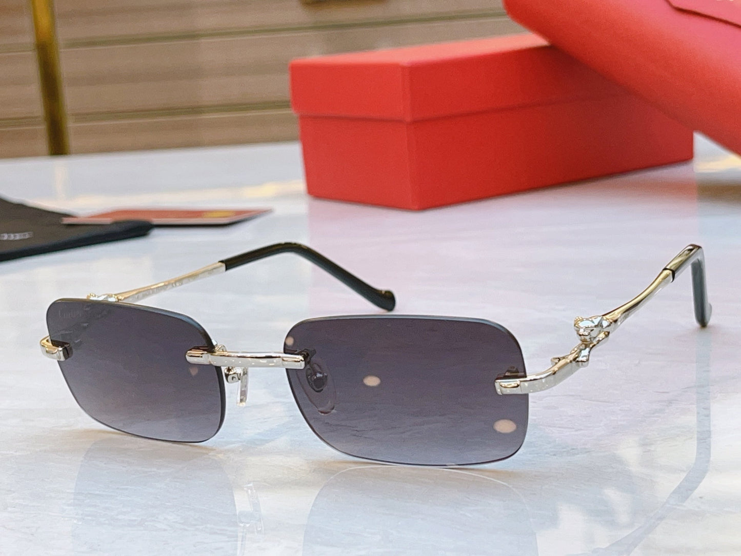 High end leopard classic sunglasses