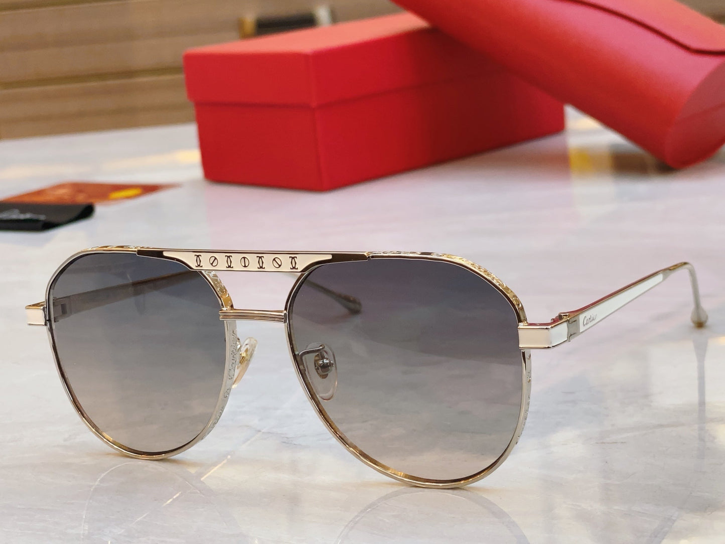 High end engraved sunshade sunglasses