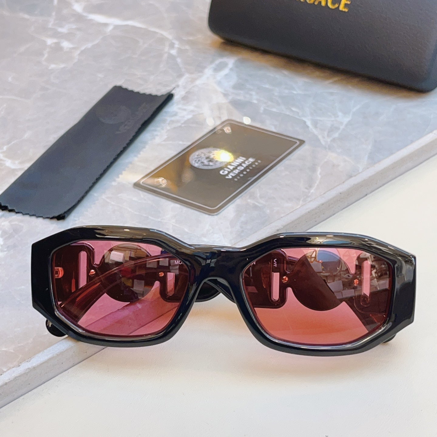 High end retro cat eye sunglasses