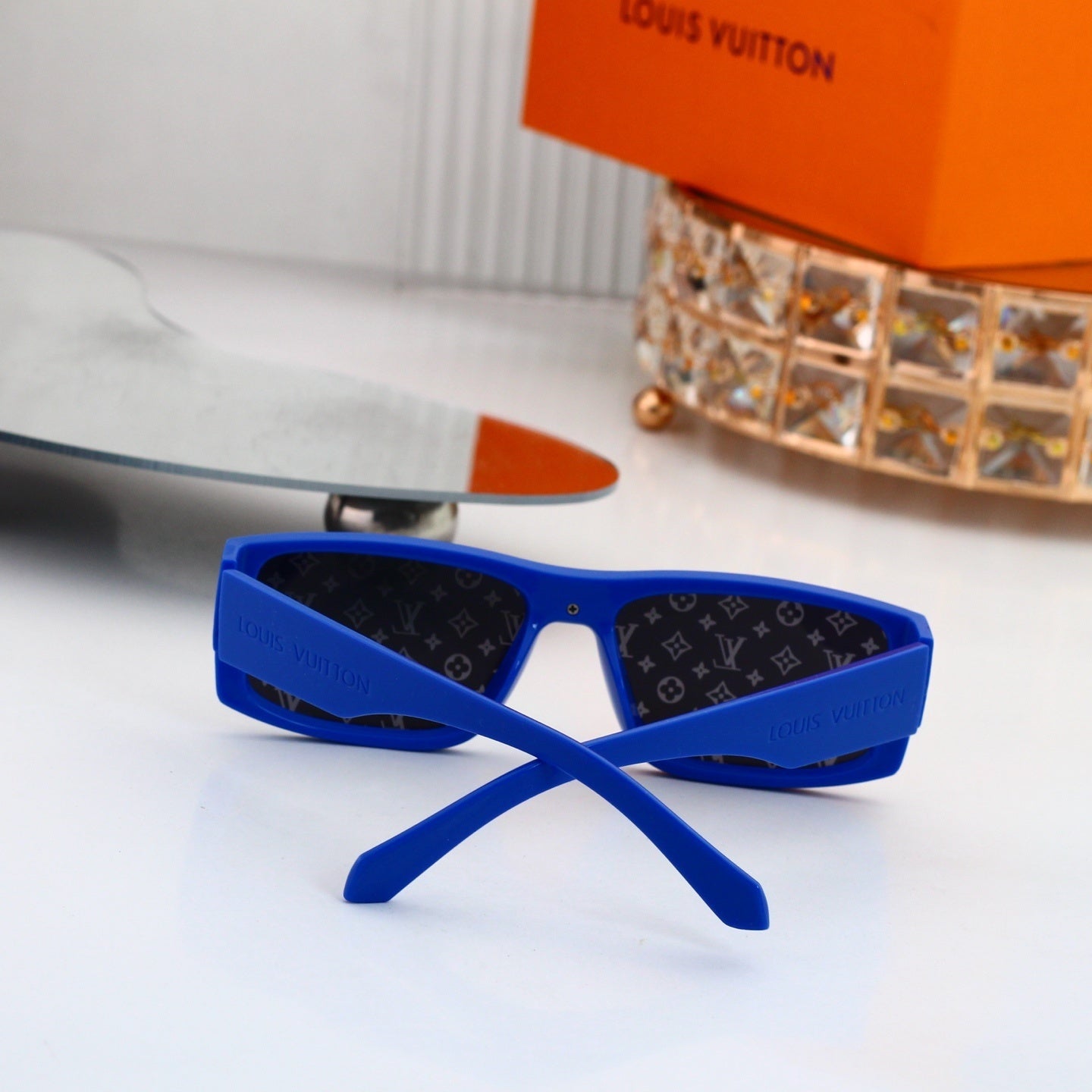 5 Colors Fashion Sunglasses—2057