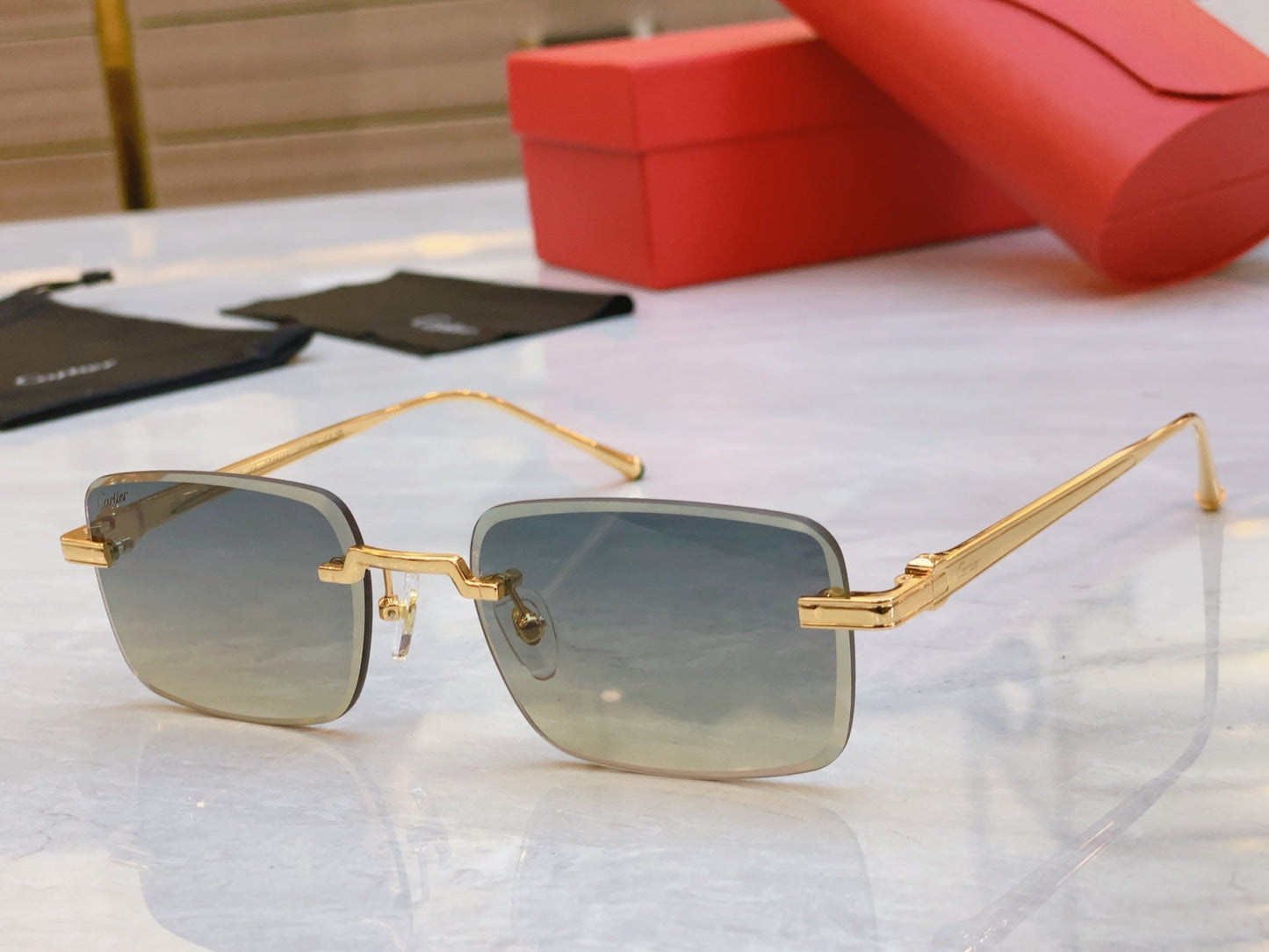 High end minimalist square sunglasses