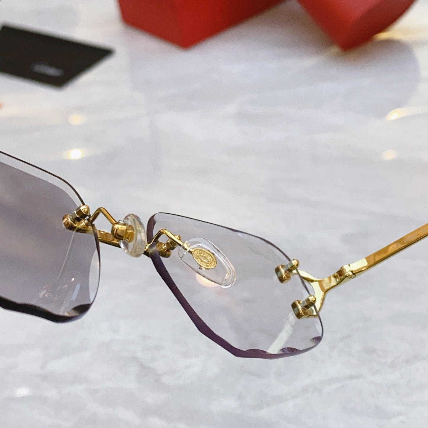 Wave design high-end color changing sunglasses