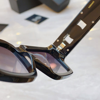Fashionable and minimalist square high-end sunglasses
