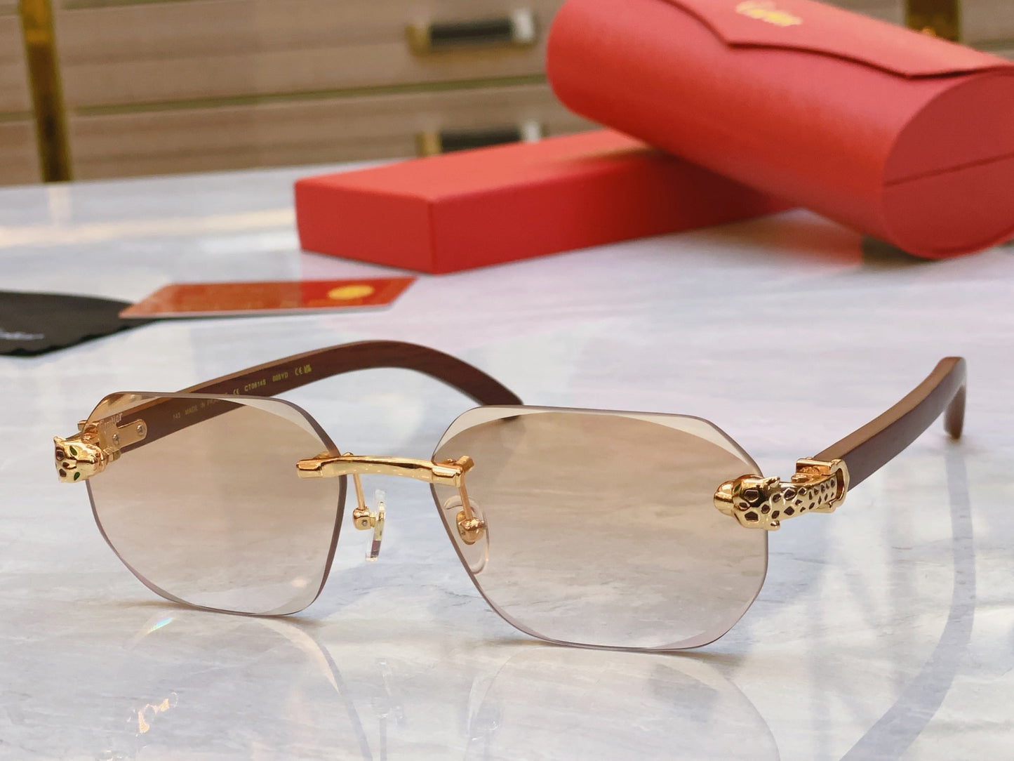 High end leopard precision cut lens sunglasses