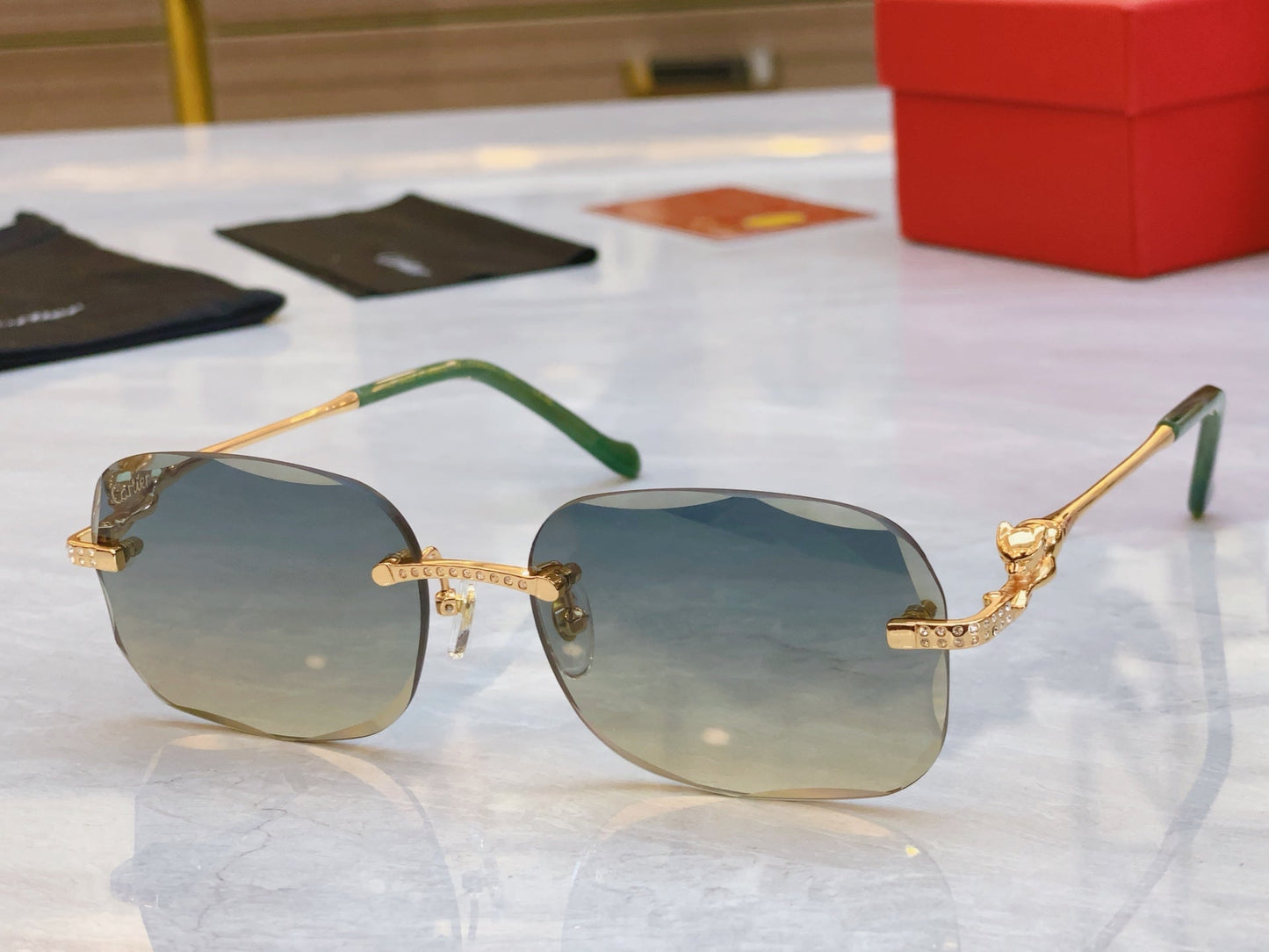 Precision creative cutting high-end sunglasses