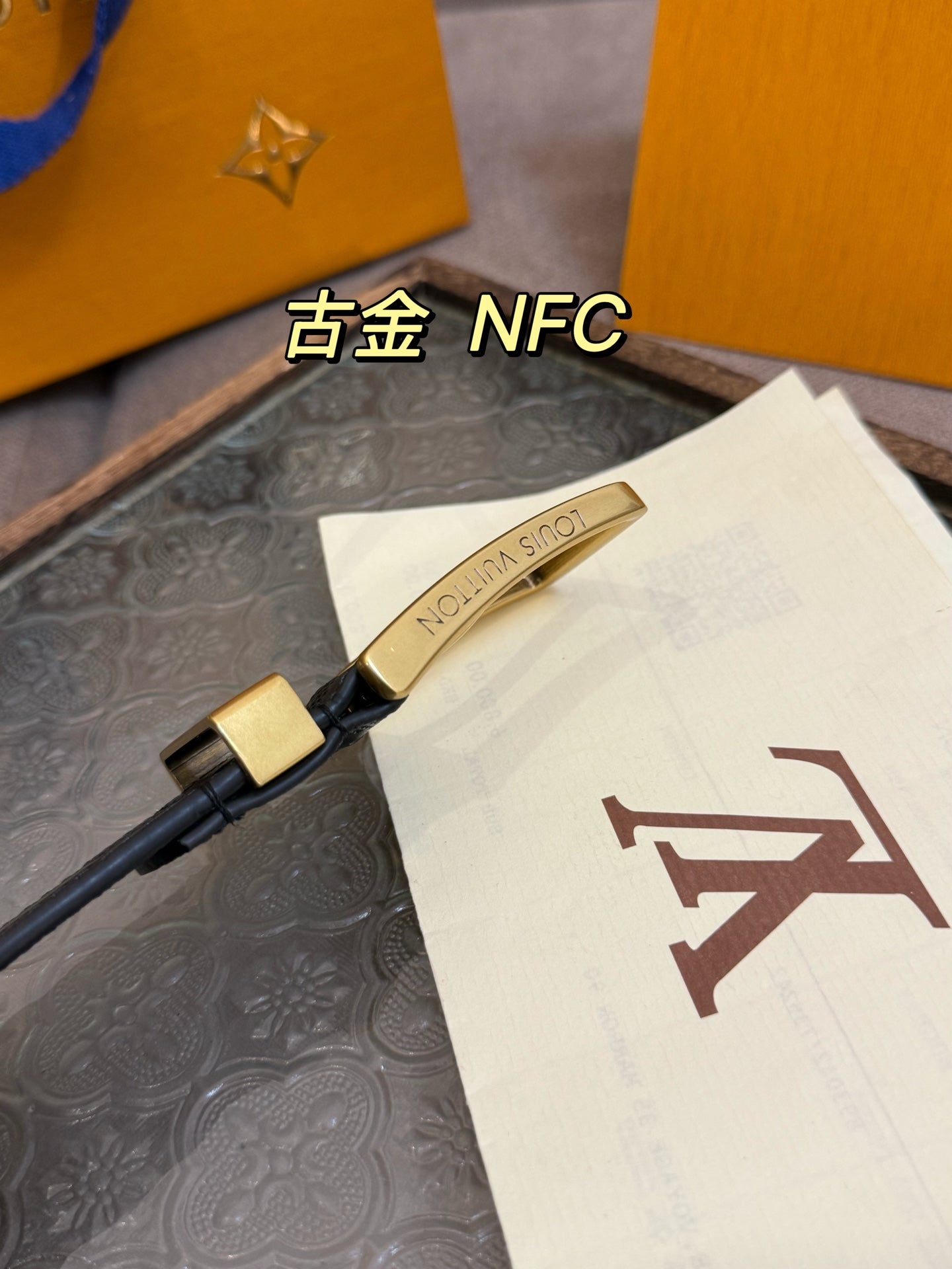 Top layer cowhide checkered golden belt 3.5cm