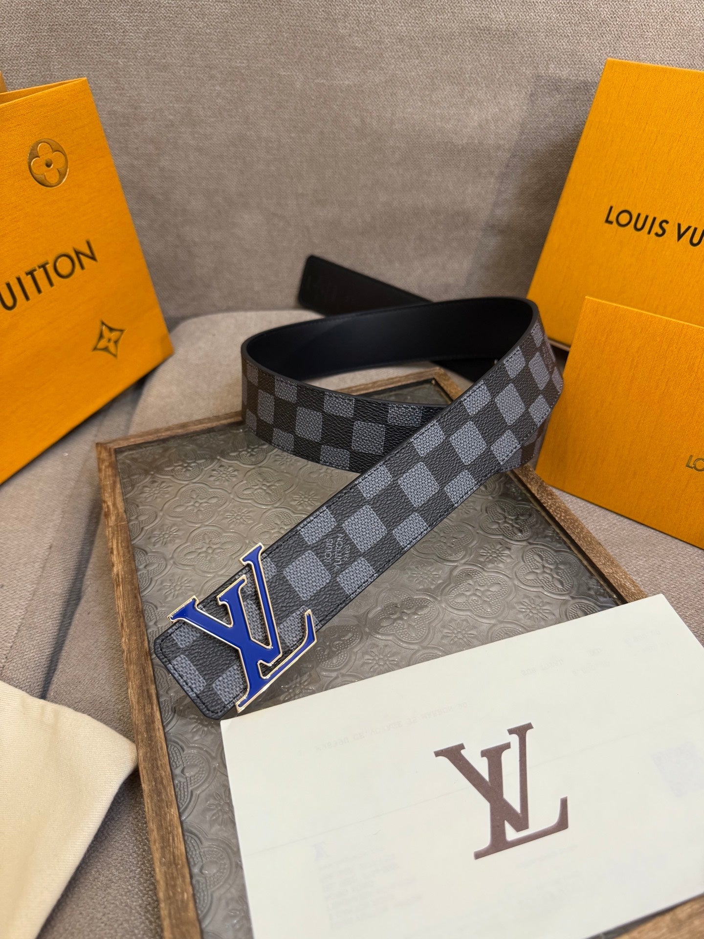 Leather embossed  floral blue belt 3.5cm