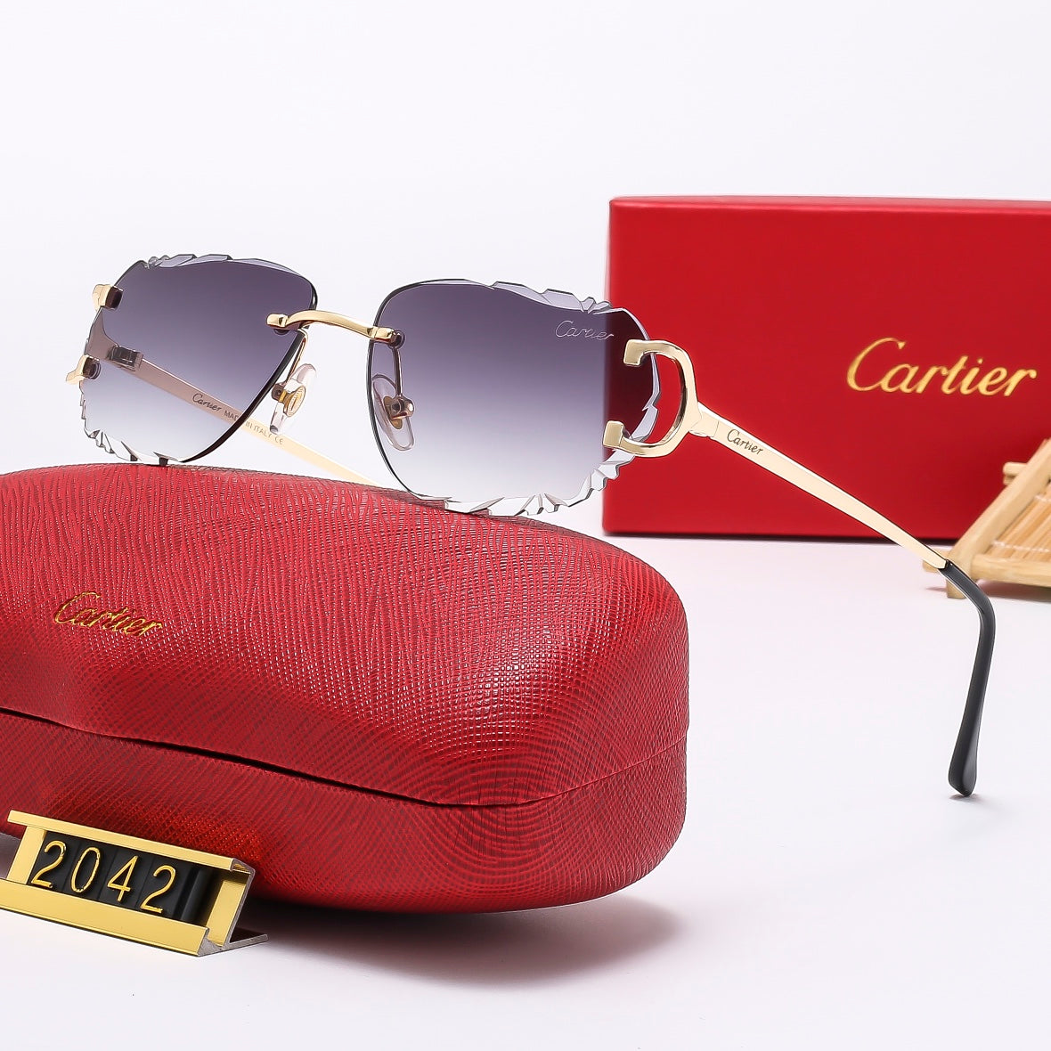 4 Colors Fashion Sunglasses—2042