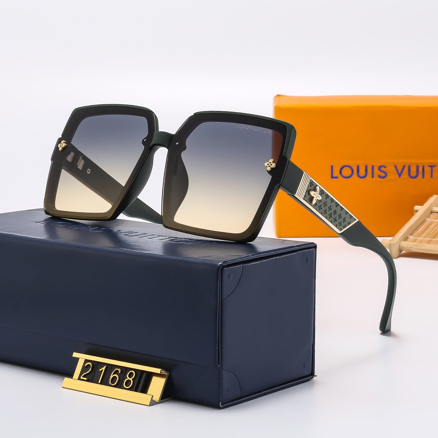 4 Colors Fashion Sunglasses—2168