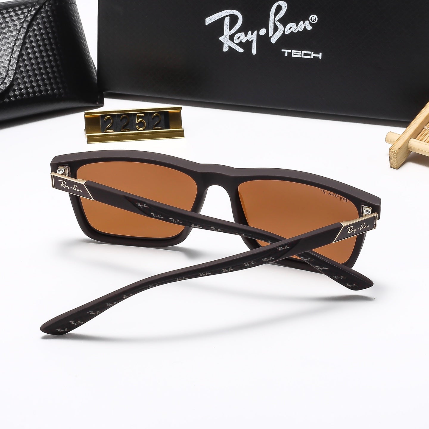 6 Colors Fashion Sunglasses—2252