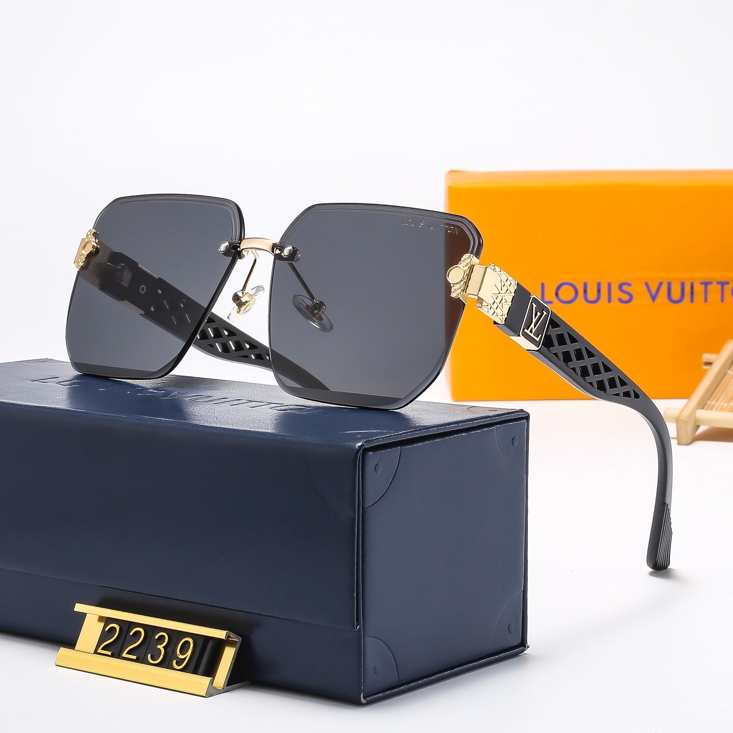 5 Colors Fashion Sunglasses—2239