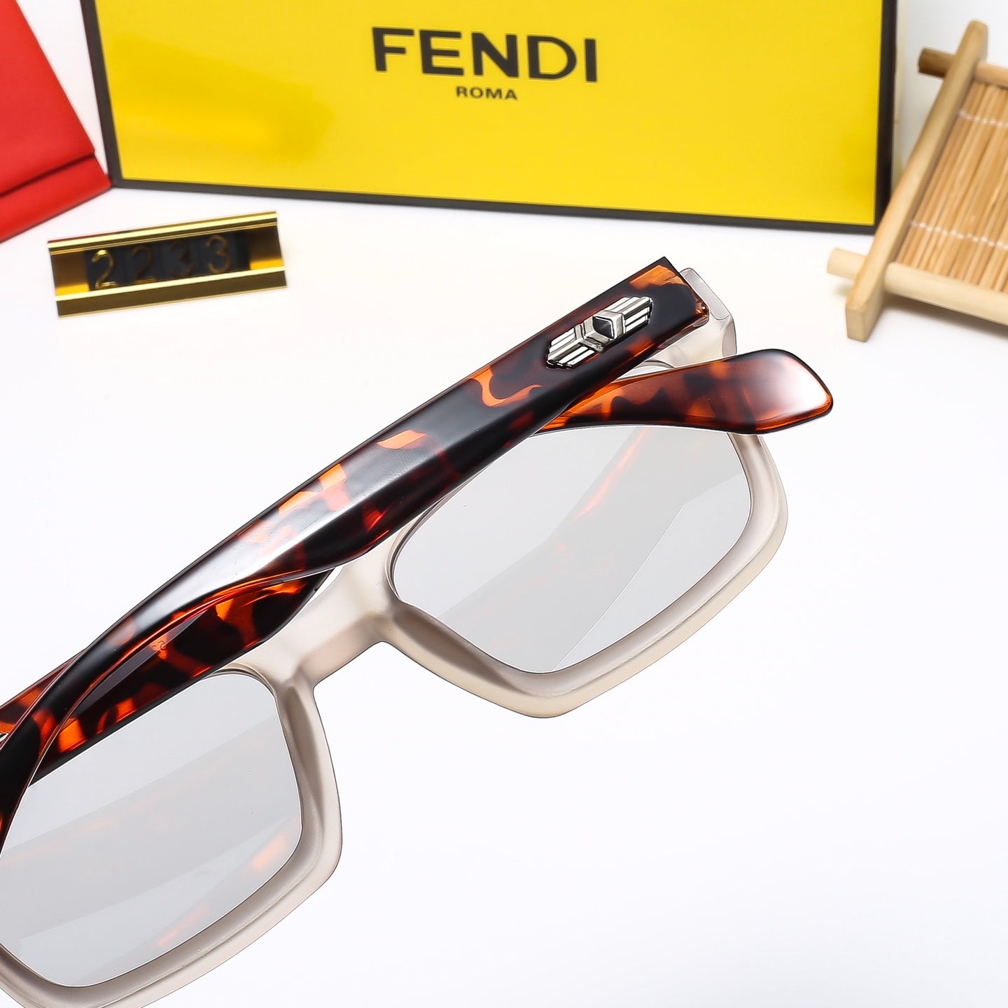 5 Colors Fashion Sunglasses—2233