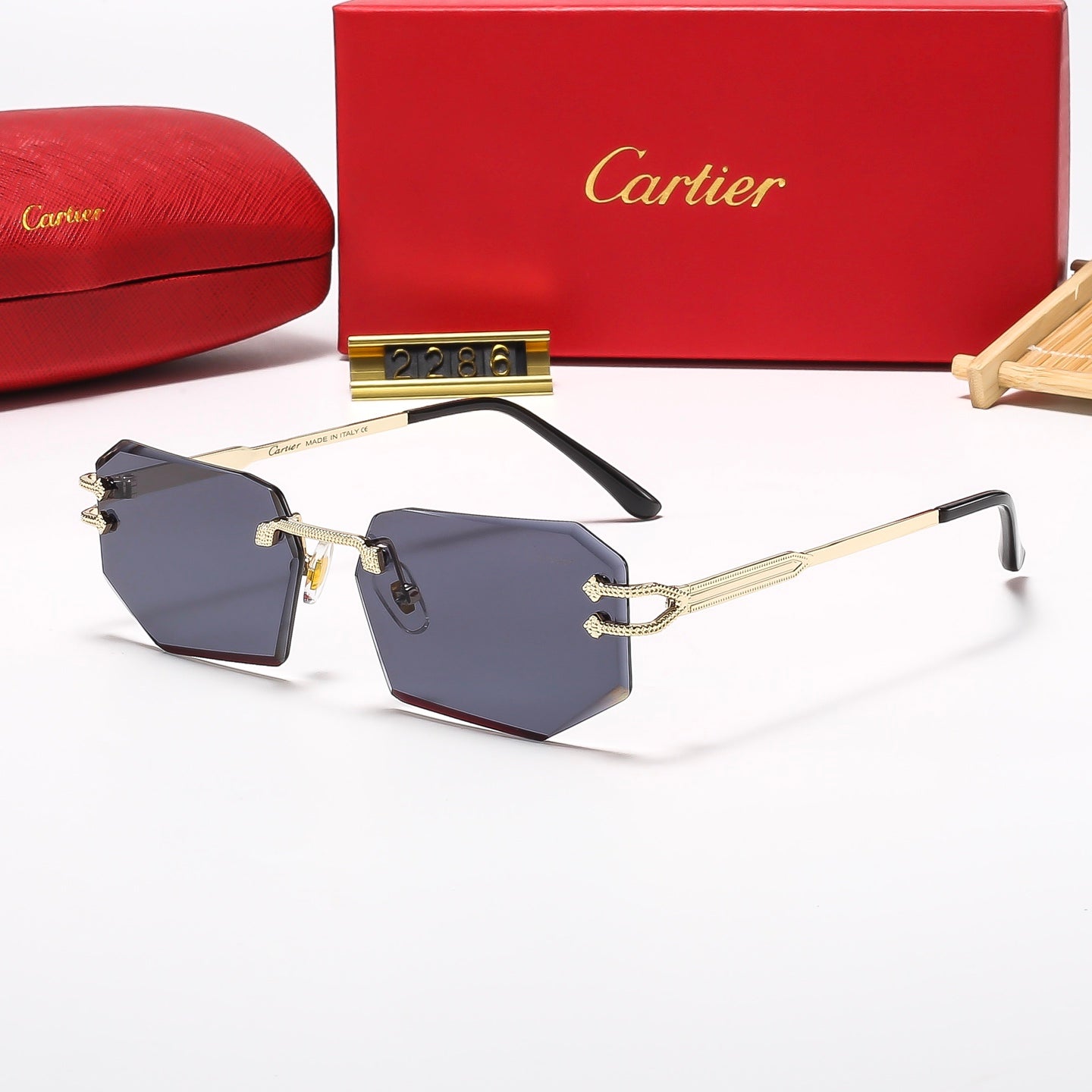 6 Colors Fashion Sunglasses—2287