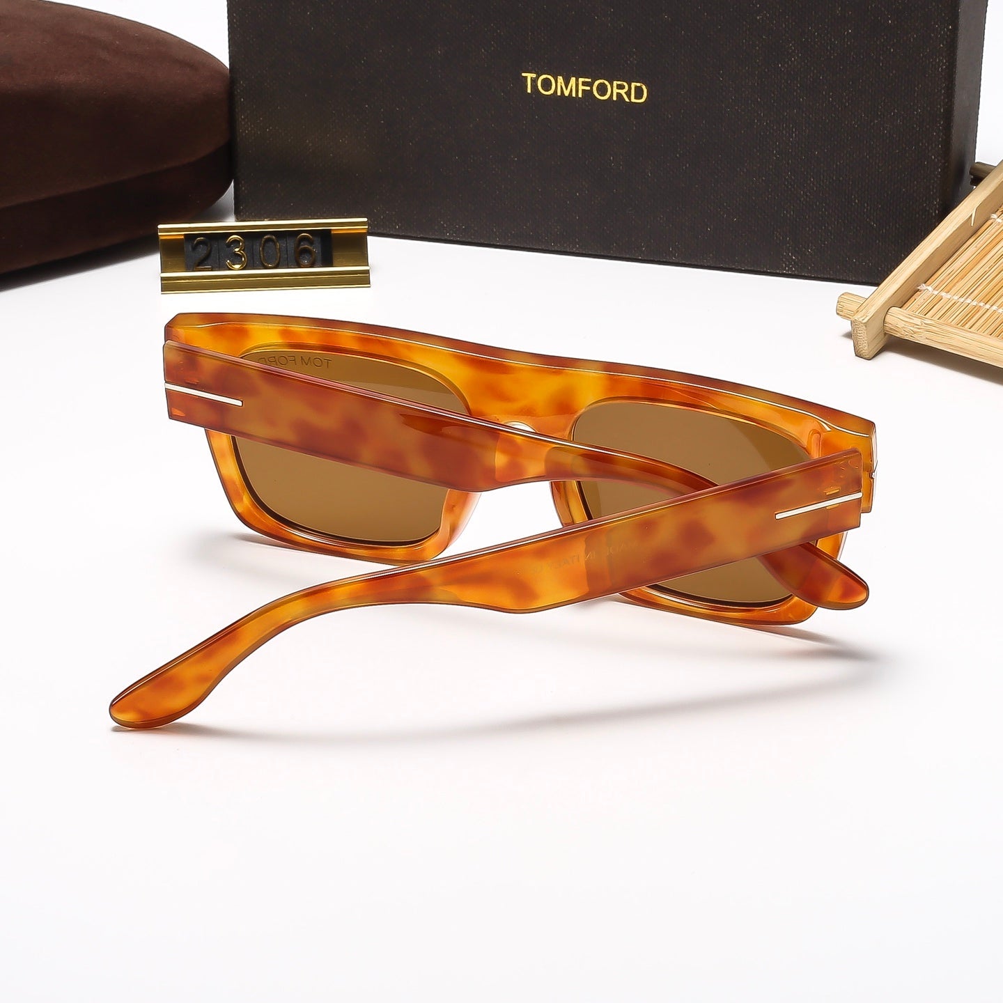 8 Colors Fashion Sunglasses—2306