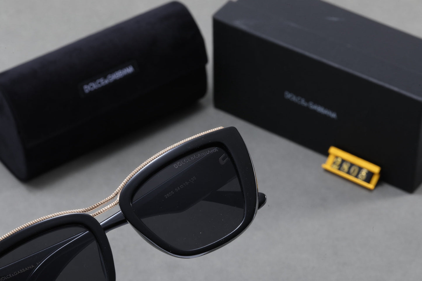 6 Colors Fashion Sunglasses—2805