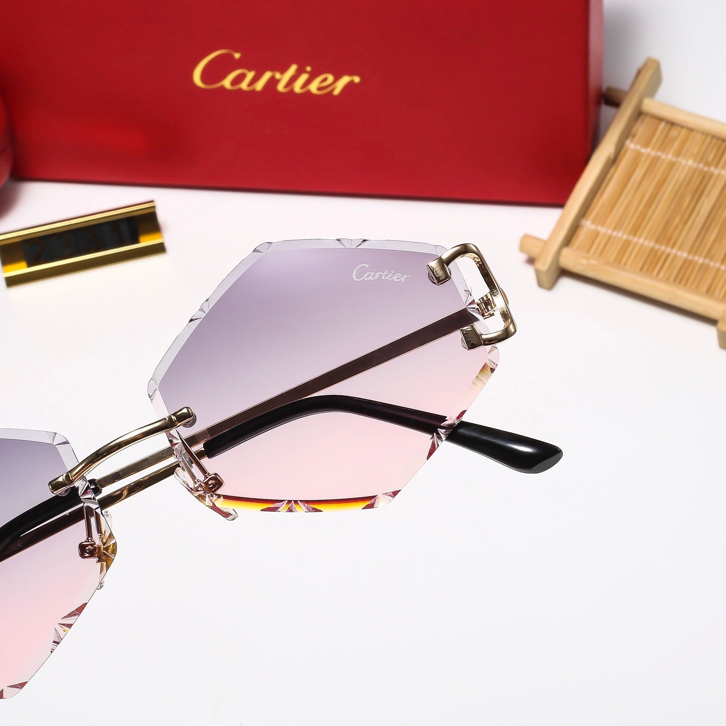 5 Colors Fashion Sunglasses—2324