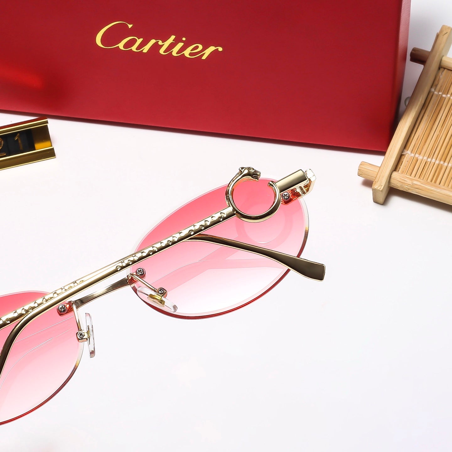 5 Colors Fashion Sunglasses—2321