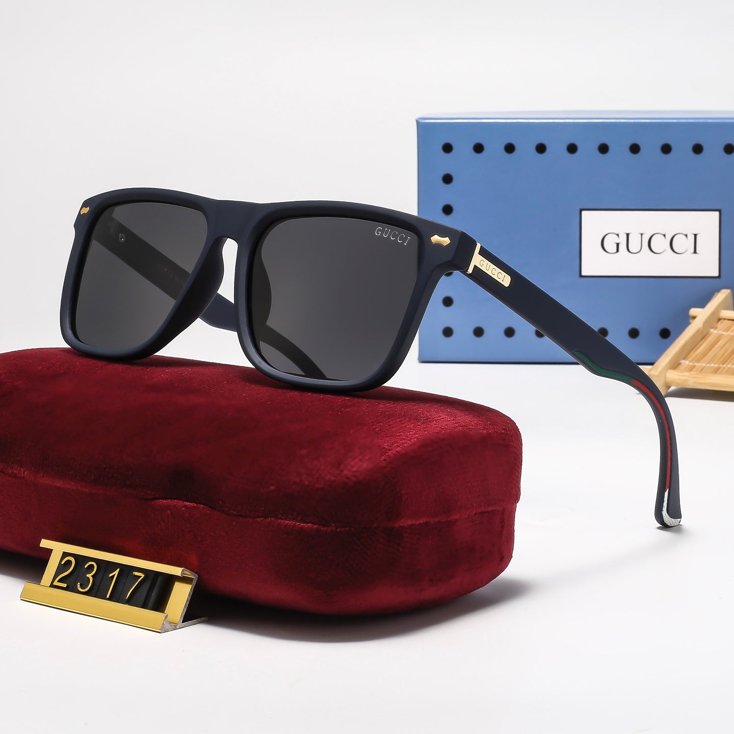 4 Colors Fashion Square-Framed Polarized Sunglasses—2318